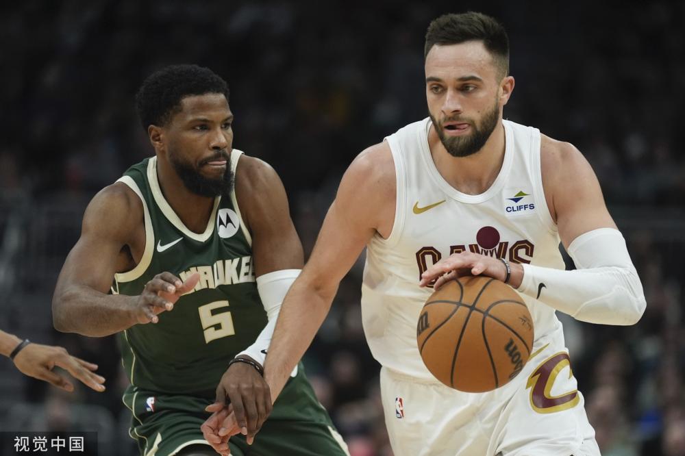 员的表现提 员的表现提