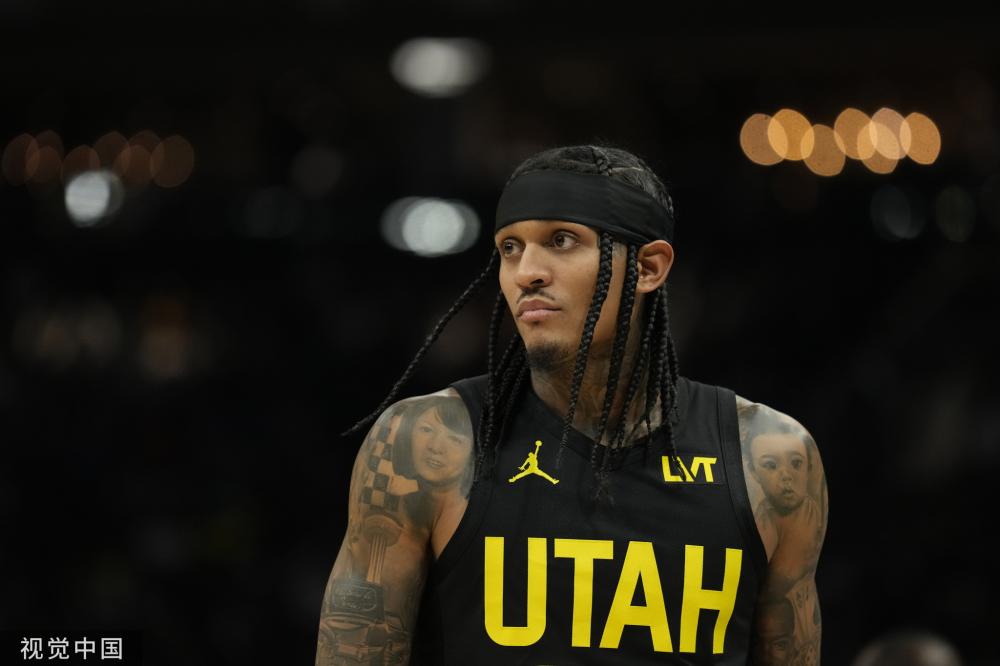 每当霍华德 每当霍华德