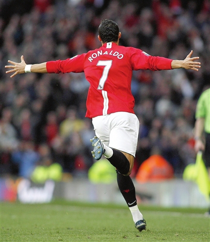 现代足球训 现代足球训