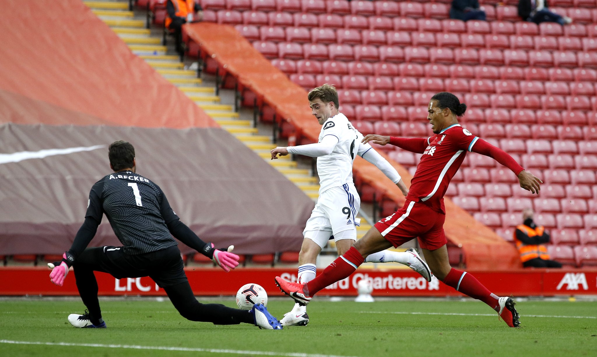 为了确保维 为了确保维